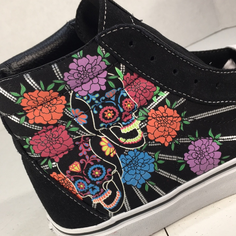 Vans Black Floral Skull High-Top Sneakers - Picture 7 of 10